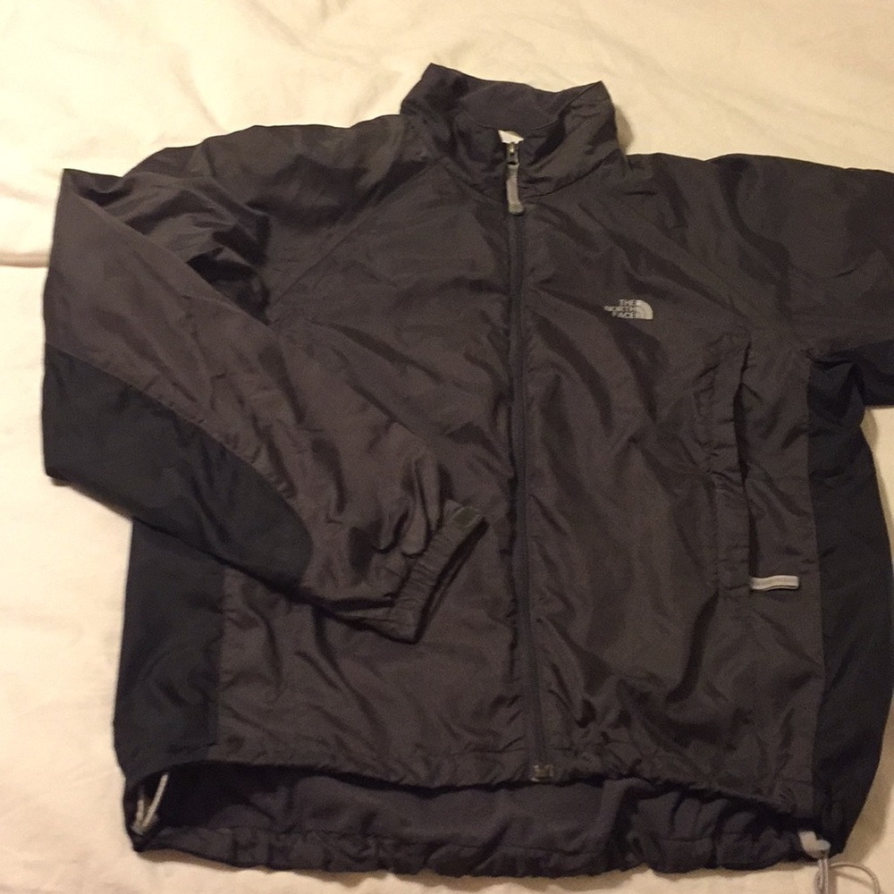 Medium Men’s North Face Jacket.